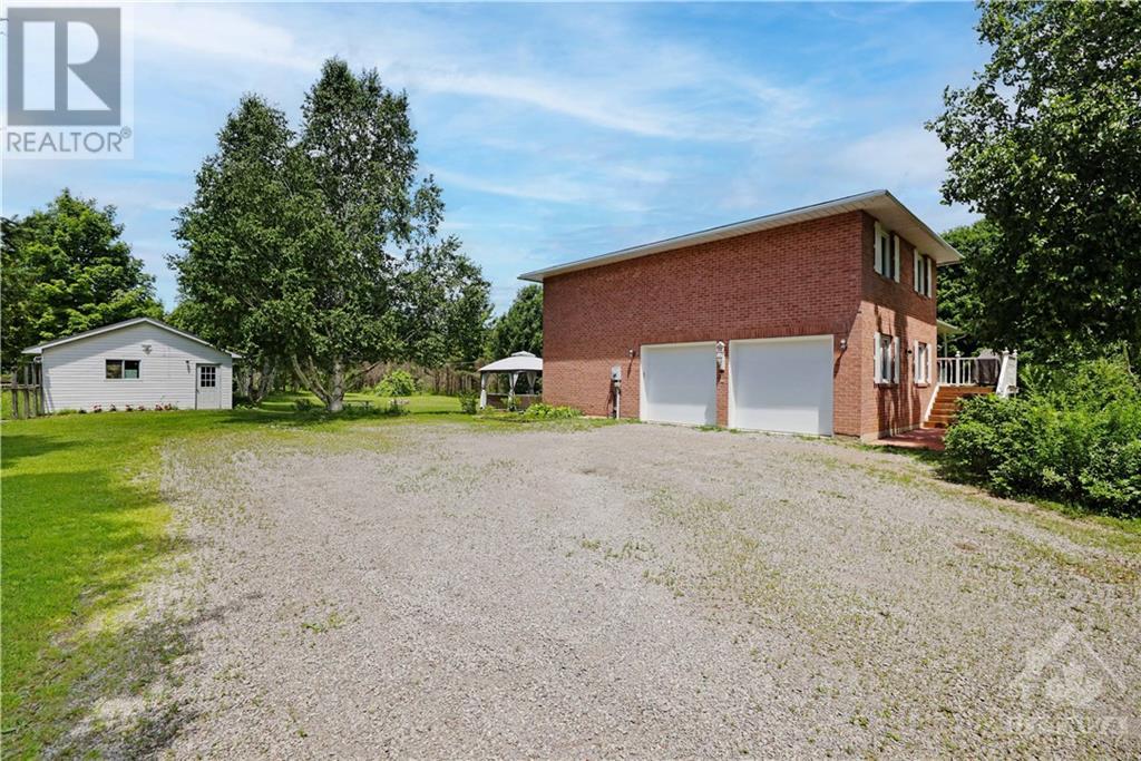 42 Strickland Road, Lombardy, Ontario  K0G 1L0 - Photo 2 - 1400134